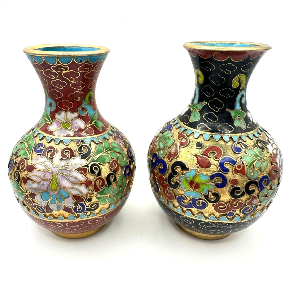 Set 2 pair vintage Chinese cloisonné enamel red black multicolor 3” vases